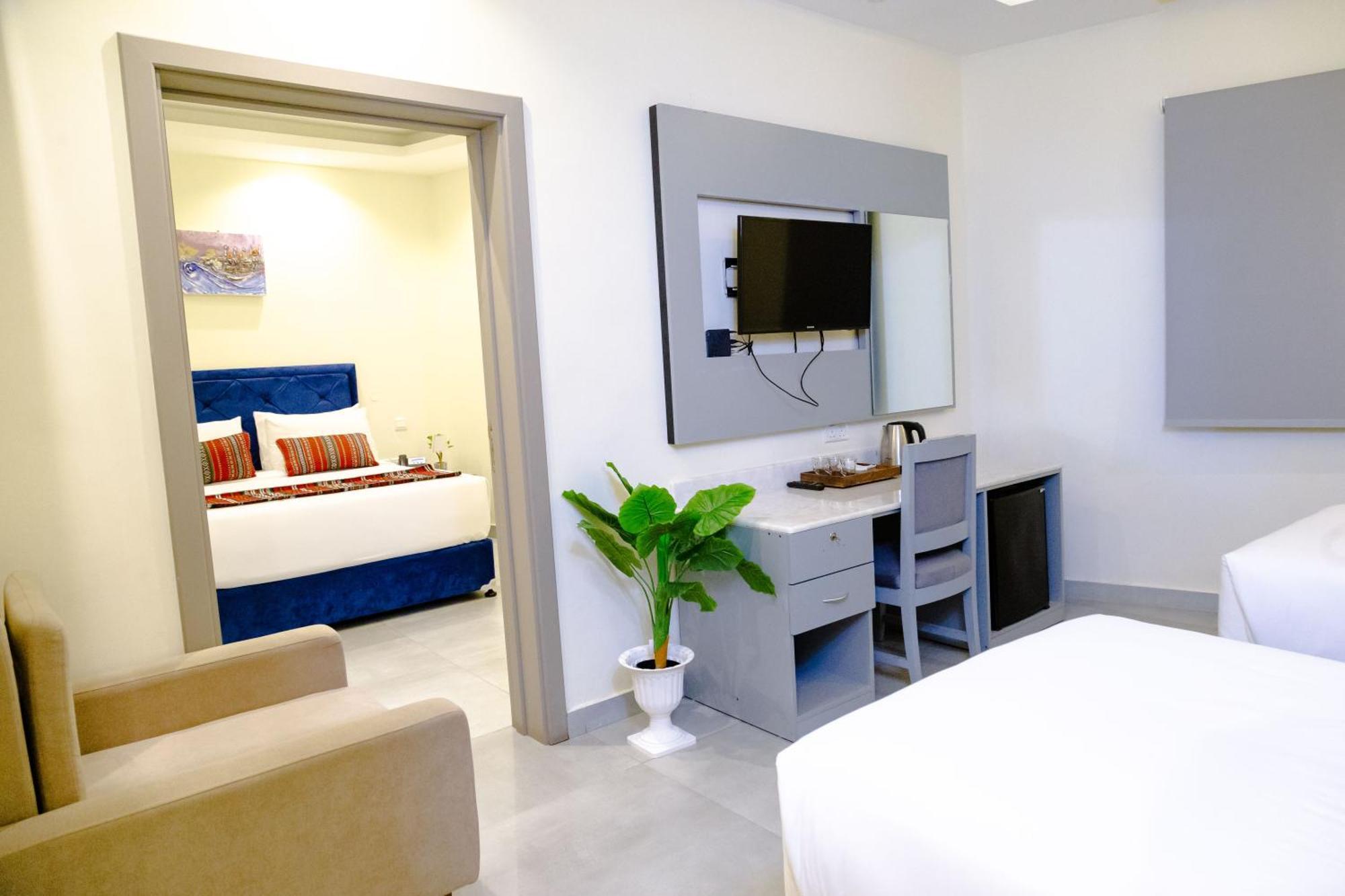 Hotel Naseem 2*
